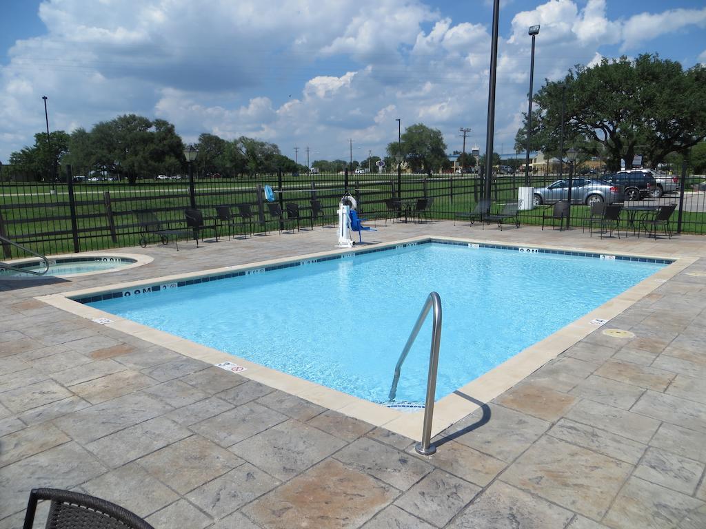 Hotel Texas Cuero 外观 照片