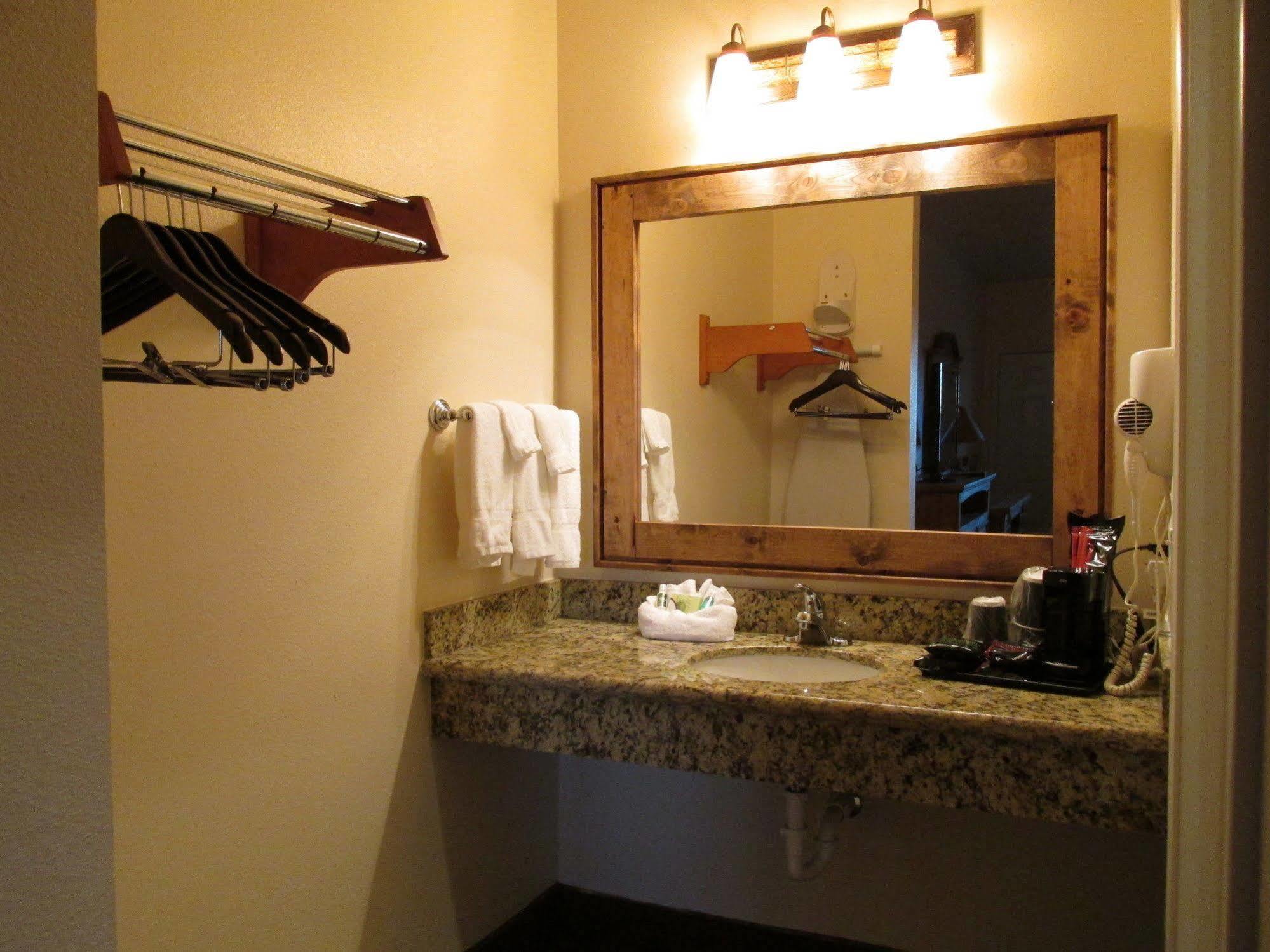 Hotel Texas Cuero 外观 照片